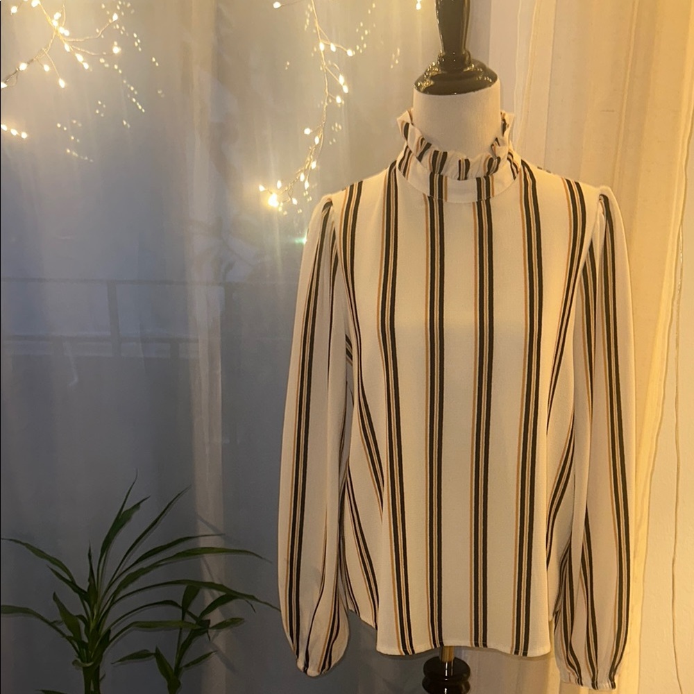 Chic Ruffle Neck Striped Top